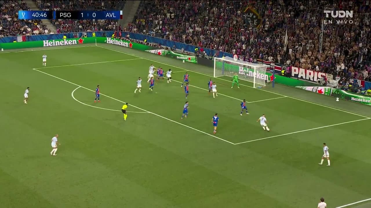 ¡Terrible error de Madjo! Aston Villa vuelve a perdonar al PSG