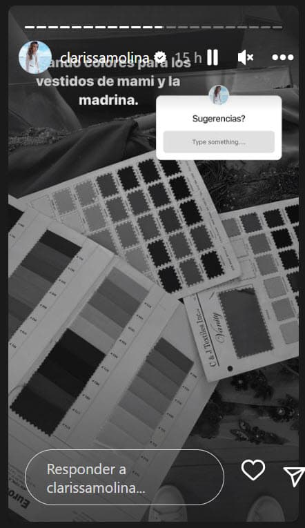 Pero no fue la única tarea en este viaje express: también fueron a decidir el color de los vestidos que doña Clara y la madrina de la novia usarán el gran día. 
<br>