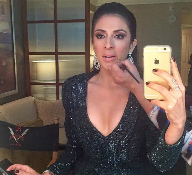 ¡Divina! Nuestra querida Maity Interiano nos soprendió con el ateuendo que lució.