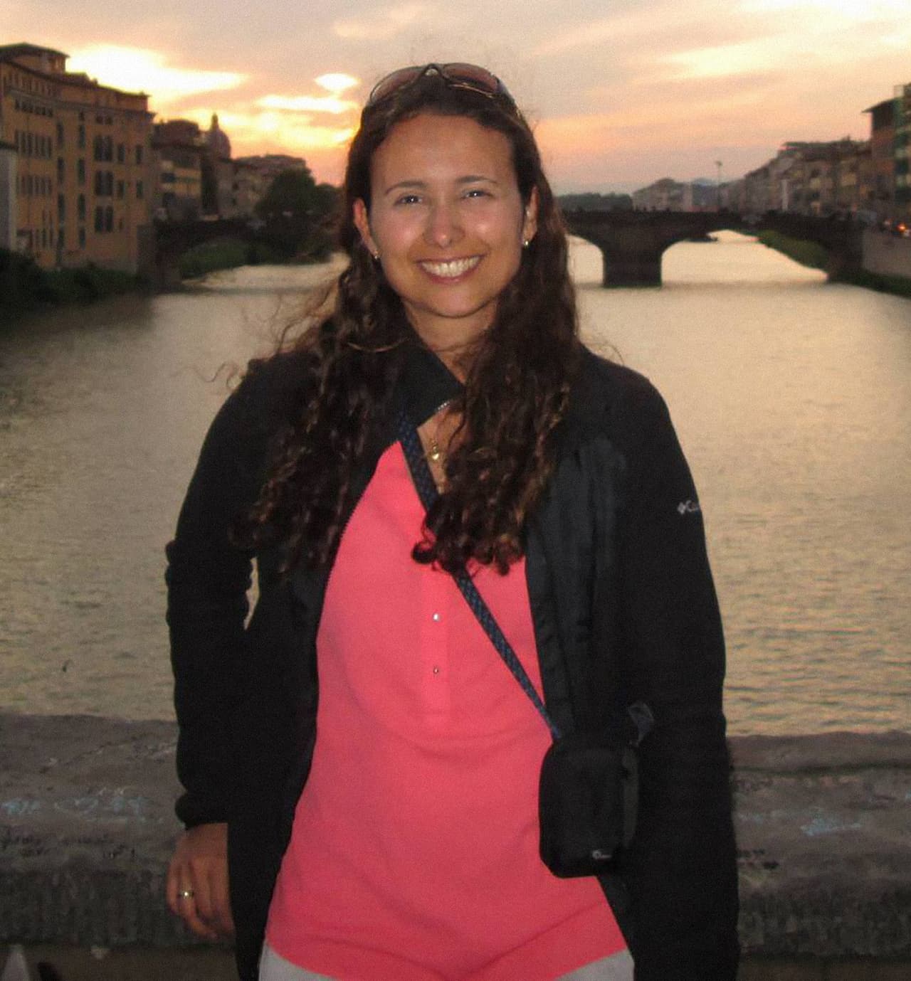 <b>Carolina Parada</b>: es venezolana, graduada en ciencias e ingeniería eléctrica de la Universidad del Estado de Washington y desde mayo de este año es ingeniera principal de aprendizaje profundo en Nvidia, empresa de inteligencia artificial. Anteriormente, fue una de las líderes del equipo en Google que desarrolló los algoritmos del motor de reconocimiento de voz del asistente Google.