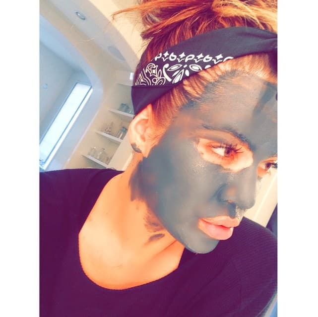 Y por supuesto ¡los cuidados de belleza no deben faltar!