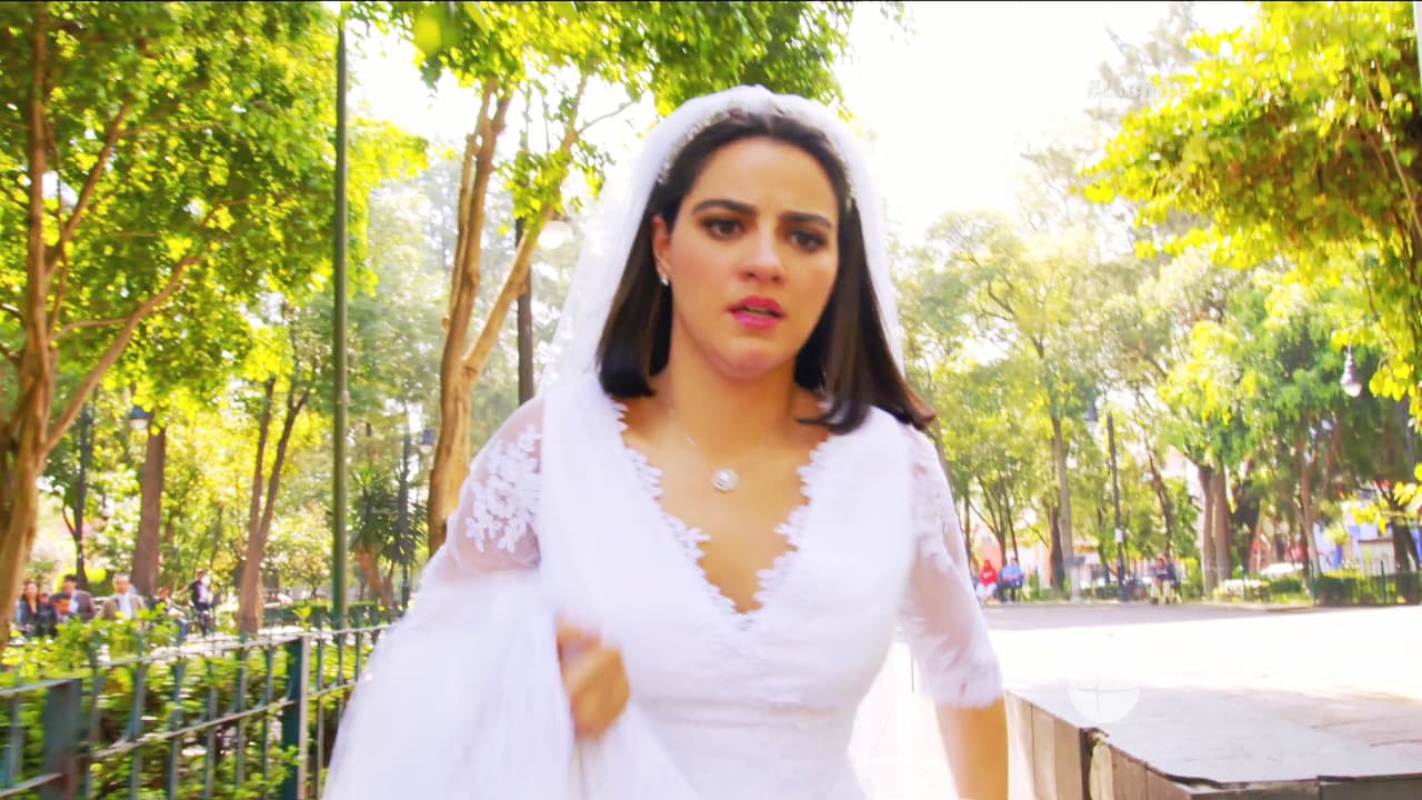 ¿Escapar? Eso sí, ¡Roberto se casó!