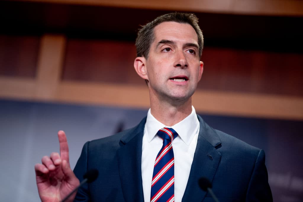 El senador por Arkansas, Tom Cotton, durante una conferencia en el Capitolio.