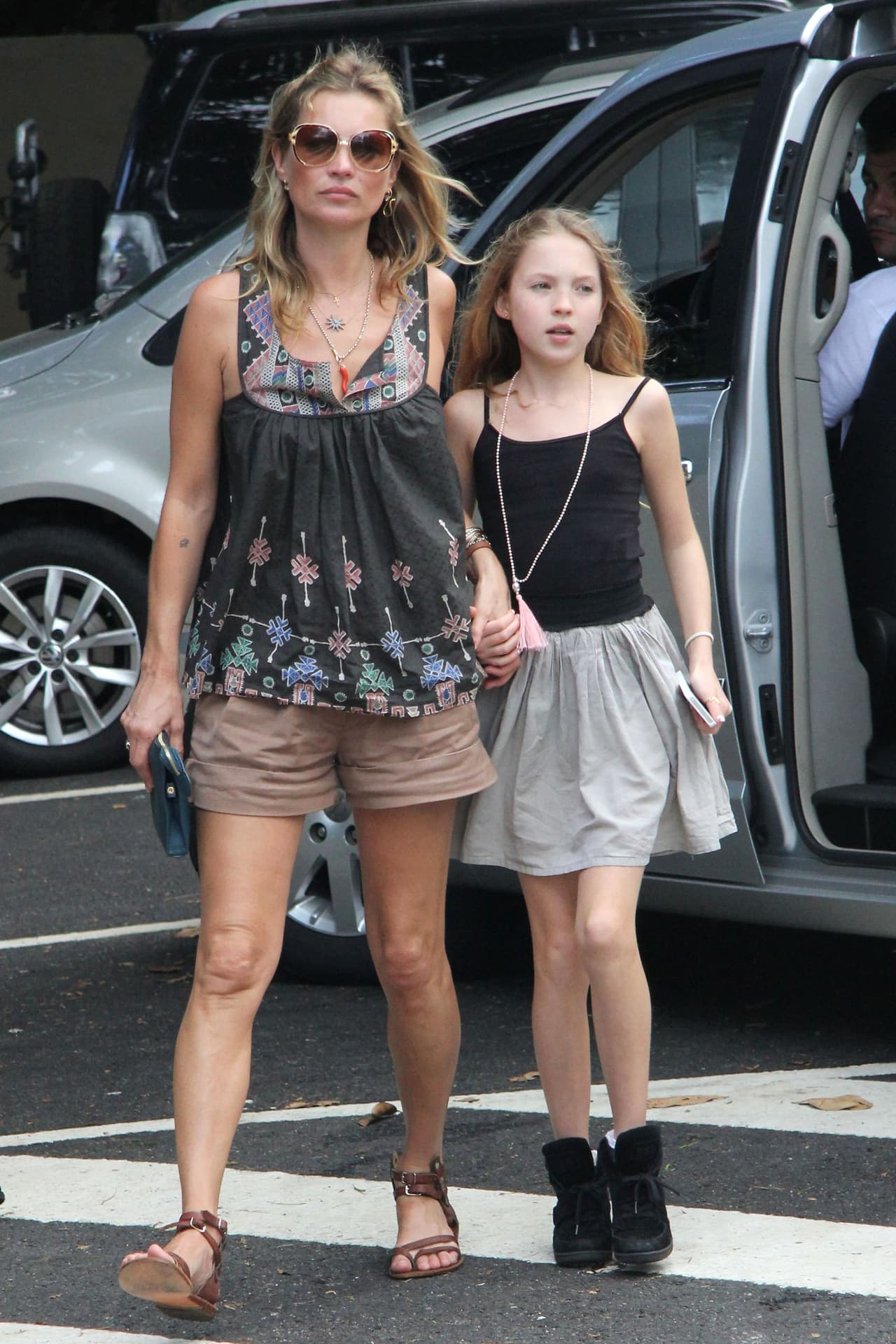 Kate Moss tiene una hija, Lila Grace, que ya está siguiendo sus pasos.