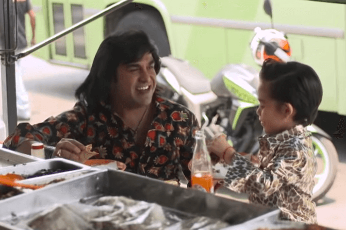 Después del show, había llegado la hora de comer. Albertano llevó a Mateo a un puesto de tacos. A su llegada, el capitán de 'los Supersabios' pidió unos de arrachera; sin embargo, Albertano le comentó que de esos no había, Mateo debió ajustarse al menú.