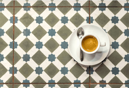 Más ventajas para la salud: el consumo de café de todo tipo ahora se asocia con menor riesgo de enfermedades hepáticas 