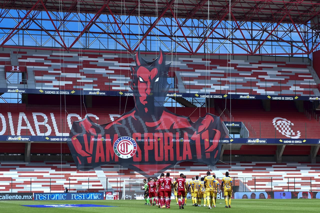 Toluca se encuentra en décimo lugar de la tabla, mientras que Tigres está en la cuarta posición de este certamen.