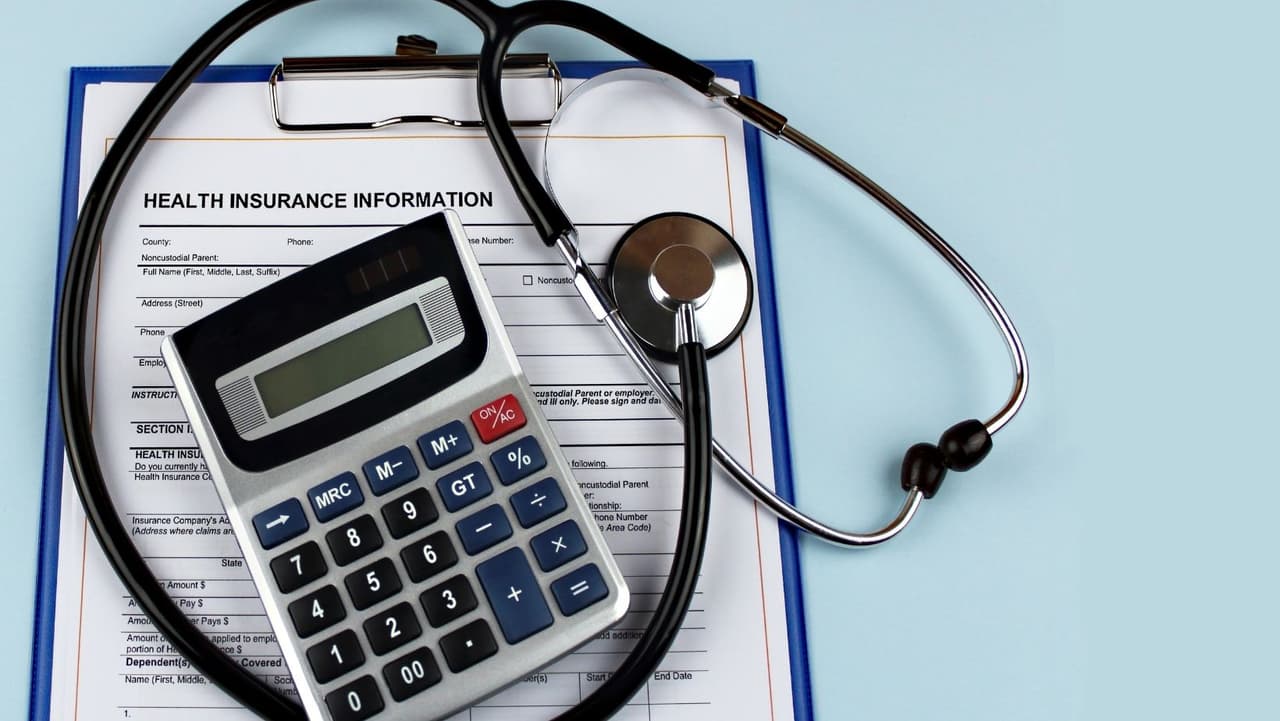 <b>Sea persistente</b>: Algunos hospitales son más fáciles de tratar que otros, pero la persistencia realmente puede dar sus frutos. Puede llevar mucho tiempo (meses o incluso años) llegar a un acuerdo que pueda pagar. Vale la pena seguir intentando.