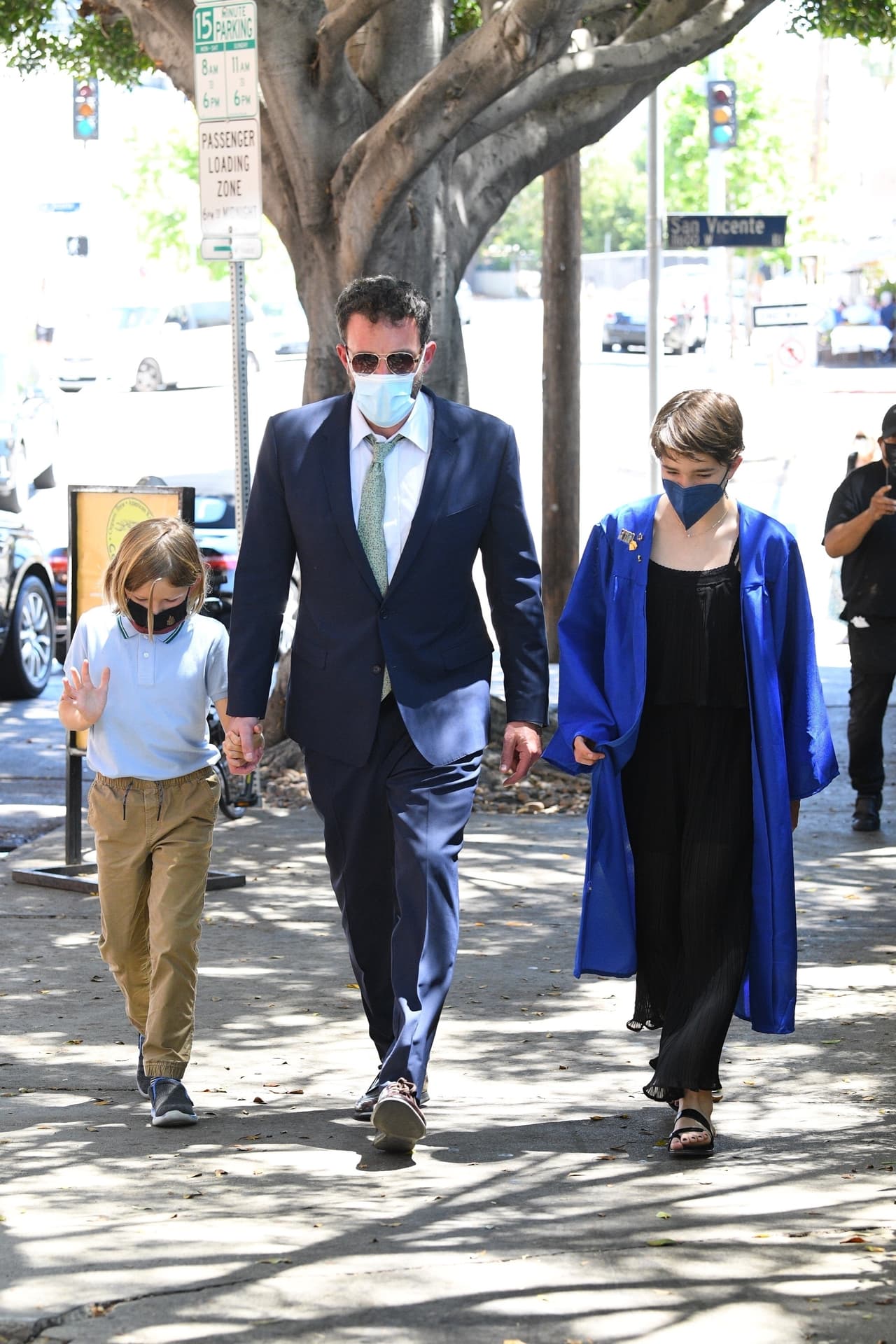 <b>Seraphina Rose Elizabeth Affleck nació en 2009</b>, actualmente tiene 12 años. A mediados de junio fue captada junto a sus padres saliendo de su ceremonia de graduación del sexto grado de primaria en Santa Mónica.