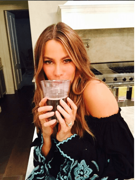 Sofía, también como buena colombiana es parte de este grupo de adictos al café.