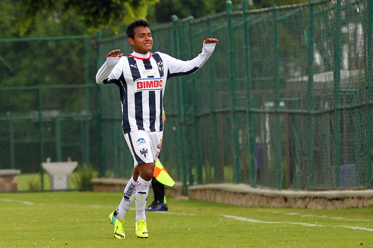 CRC - Torneo de Verano - Jornada 13: C.D. Herediano 2-1 Belén Siglo XXI - Julio César Cruz marcó la única anotación del equipo visitante al minuto 67.