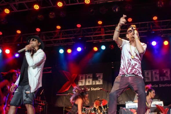 Independence Day Celebration de La X