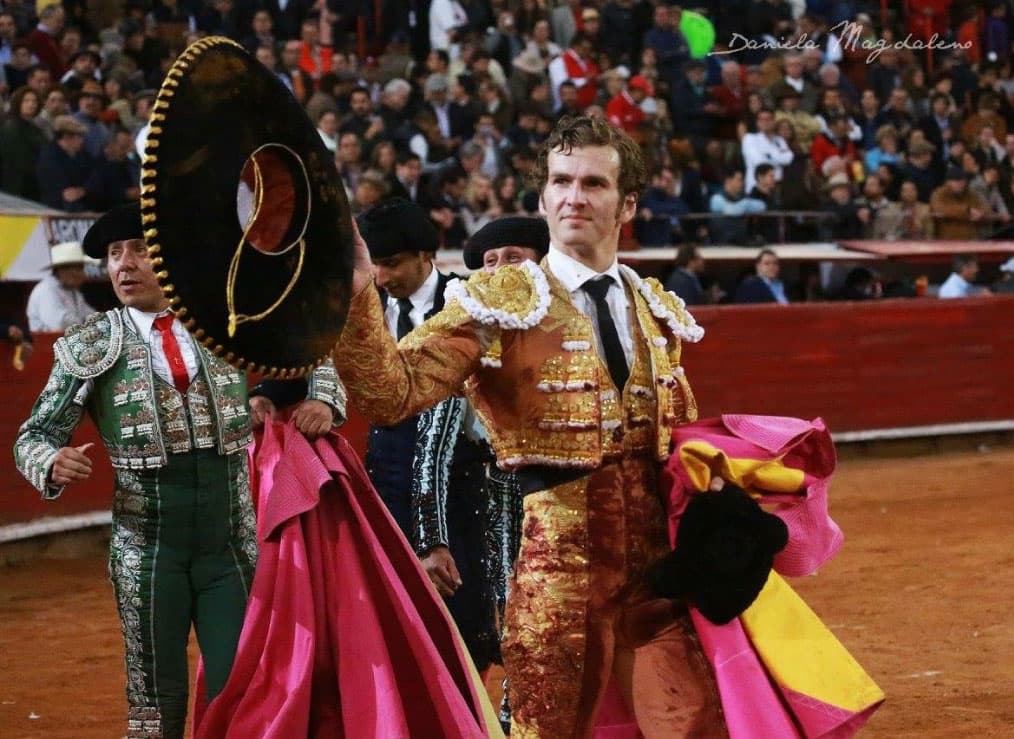 Sin duda el torero es muy guapo y podrían haber hecho una linda pareja.