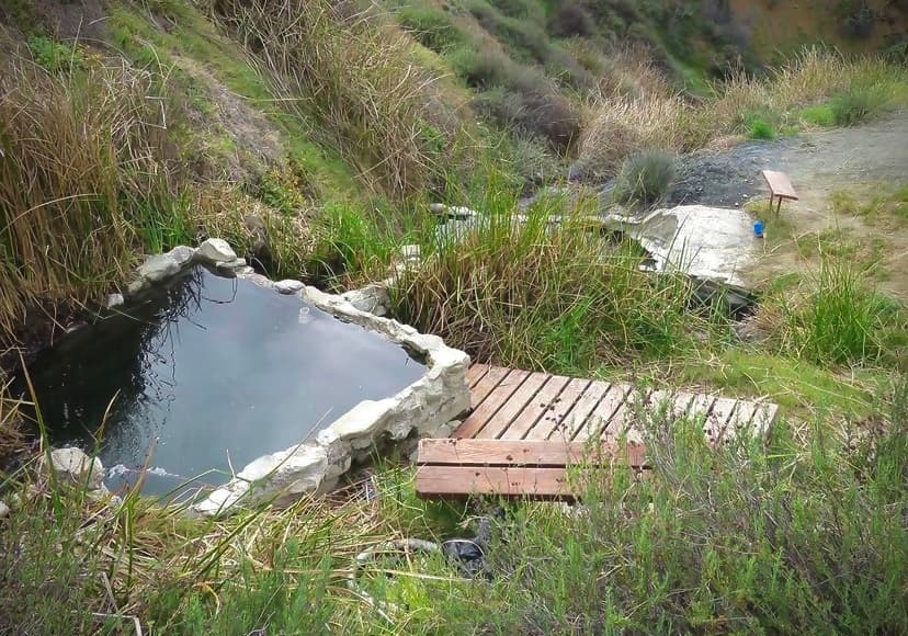 <a href="https://www.fs.usda.gov/Internet/FSE_DOCUMENTS/fsm9_033979.pdf" target="_blank">Los Padres National Forrest </a> - Cosas inusuales qué hacer en Los Angeles