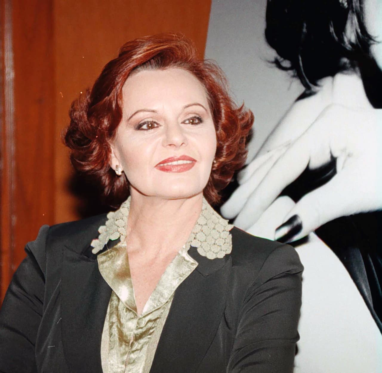 Además, Rocío grabó al menos 5 LP's junto al "Divo de Juárez", Juan Gabriel.