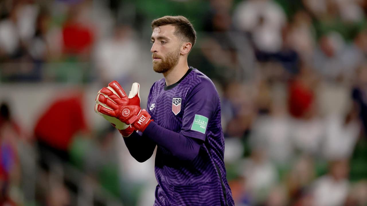 Matt Turner desmintió rumores sobre la lesión que no le permite jugar 