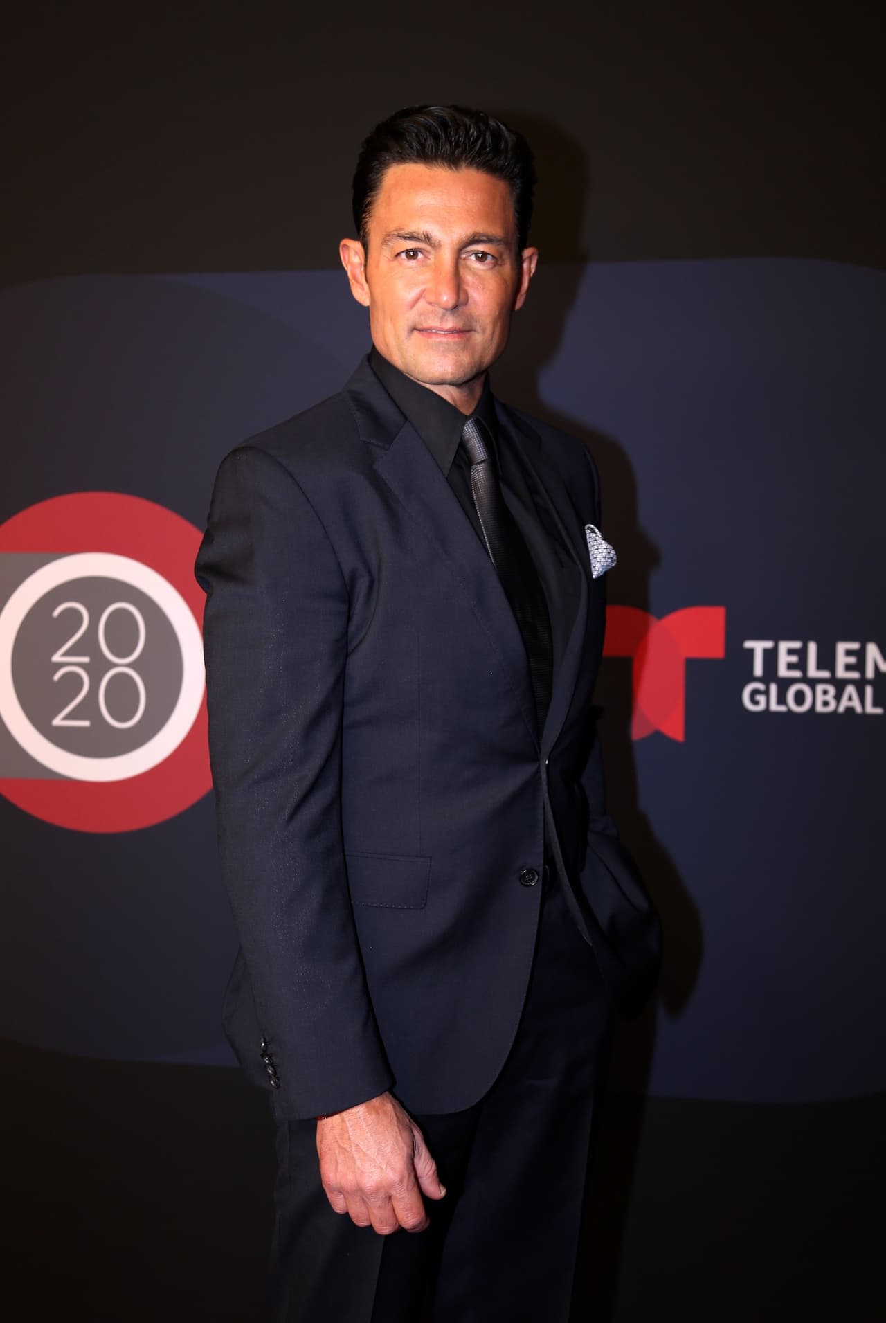 <b>#2 Fernando Colunga </b>
<br>El actor de ‘María, la del barrio’ lleva años siendo un total galán de telenovela, algo que no ha cambiado a sus 56 años de edad.
