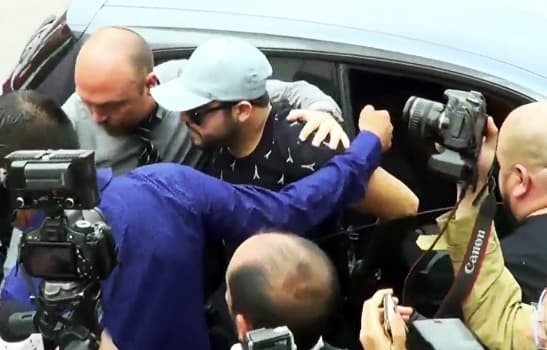 El cantante fue trasladado al reclusorio preventivo de Puente Grande bajo un fuerte operativo de seguridad y rodeado de decenas de medios.