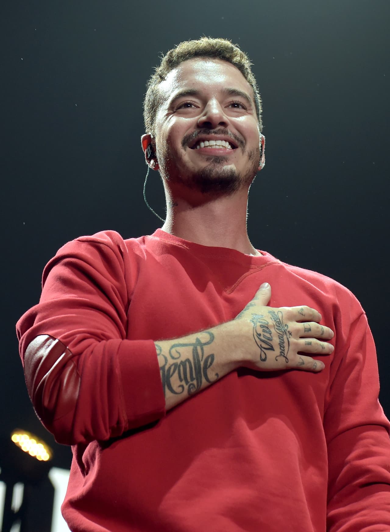 J Balvin no quedó fuera, el reggaetonero consiguió dos nominaciones en la categoría Mejor Interpretación Urbana y Mejor Canción Urbana.