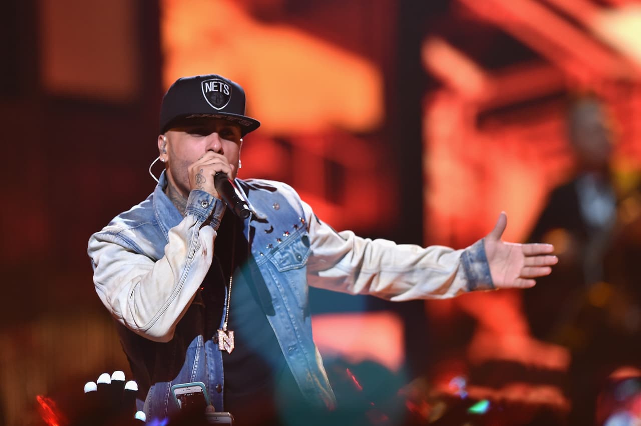 Nicky Jam fue nominado a Mejor Interpretación Urbana por el tema 'El Perdón'. El reggaetonero también logró otra nominación en las categoría Mejor Álbum de Música Urbana.