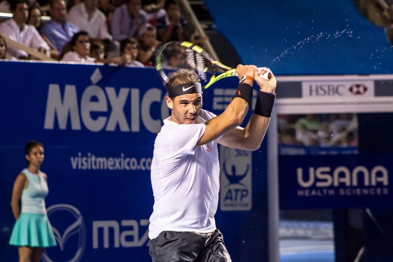 Con la participación de figuras como Novak Djokovic, Rafael Nadal, Marin Cilic y Juan Martín del Potro, el Abierto Mexicano de Tenis tuvo su mejor torneo varonil en el bello puerto de Acapulco. El estadounidense Sam Querrey se coronó en el certamen de caballeros, mientras que la ucraniana Lesia Tsurenko hizo lo propio en el femenino.