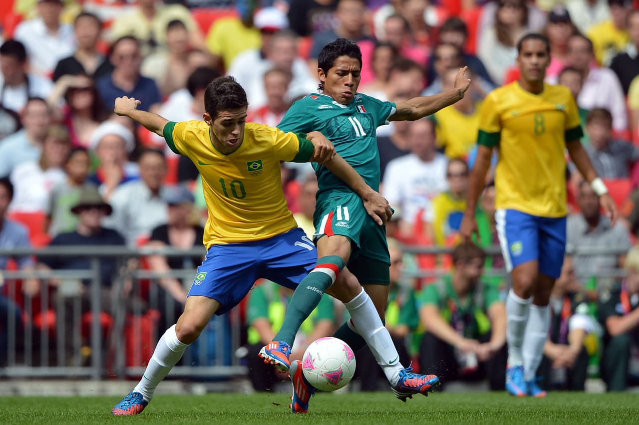 Oscar, por entonces jugador del Chelsea, también formaba parte de la Selección Brasileña Olímpica.