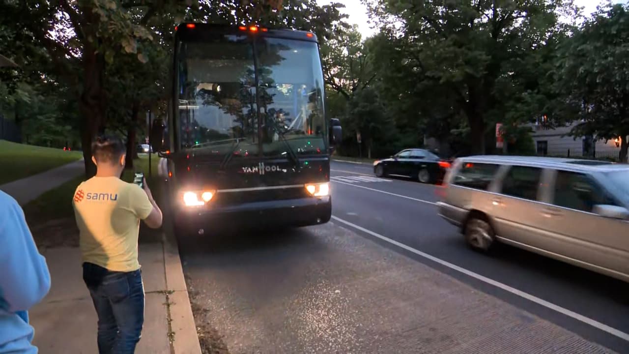 Fin del Título 42: Llegan en autobuses a Washington DC inmigrantes procedentes de Texas