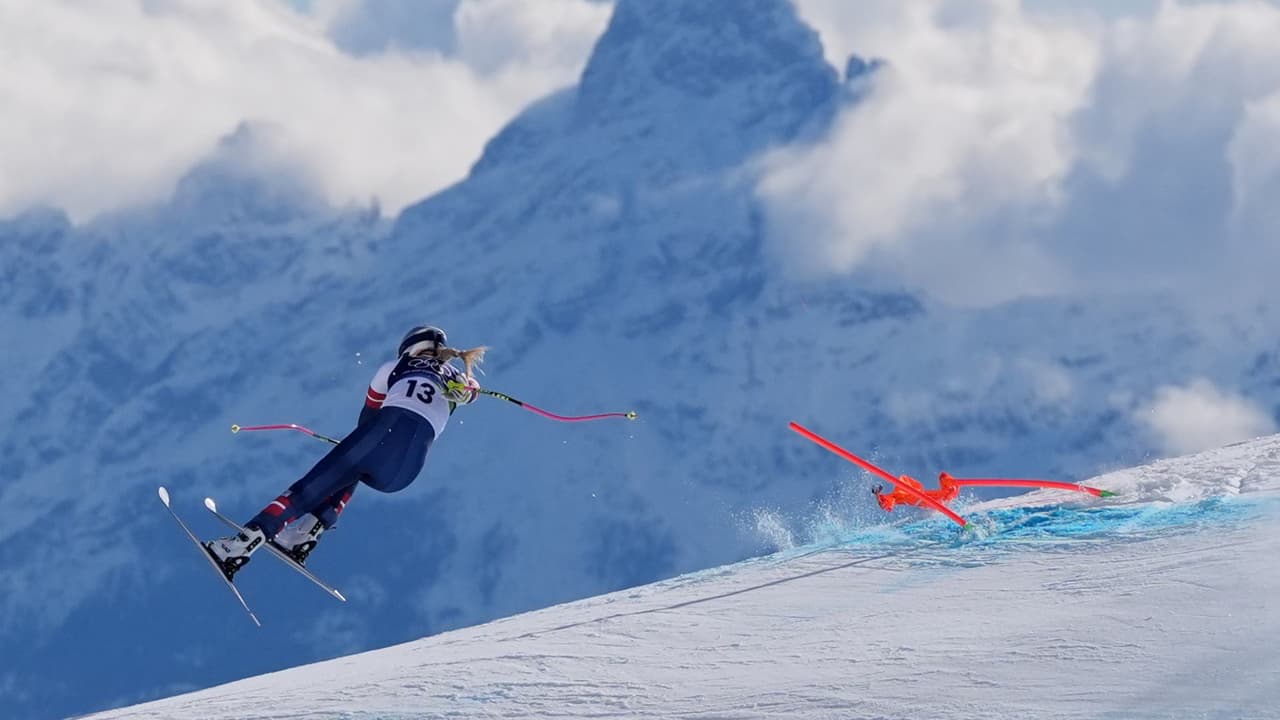 ¿Quién es Lindsey Vonn, esquiadora que sufrió caída en los Juegos de Invierno 2026 y fue retirada en helicóptero? 