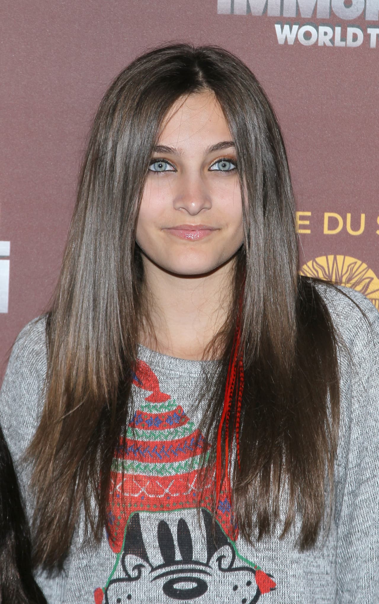 Paris Jackson ha sufrido subidas y bajadas en sus estados de ánimo. En 2013 intentó suicidarse y la joven tuvo qué ingresar a rehabilitación, se dice que pagó cerca de $13 mil dólares mensuales para librar esta batalla.