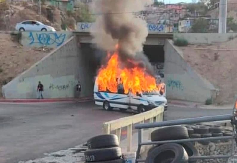 El Consulado General de Estados Unidos destaca las acciones a tomar en estas zonas:
<br>
<br>1. Evitar el área
<br>
<br>2. Buscar resguardo seguro si ya se encuentra en el área
<br>
<br>3. Escuche las actualizaciones en los medios locales
<br>
<br>4. Manténgase atento a su alrededor
<br>
<br>5. Avise a sus amistades y familiares respecto a su seguridad
<br>