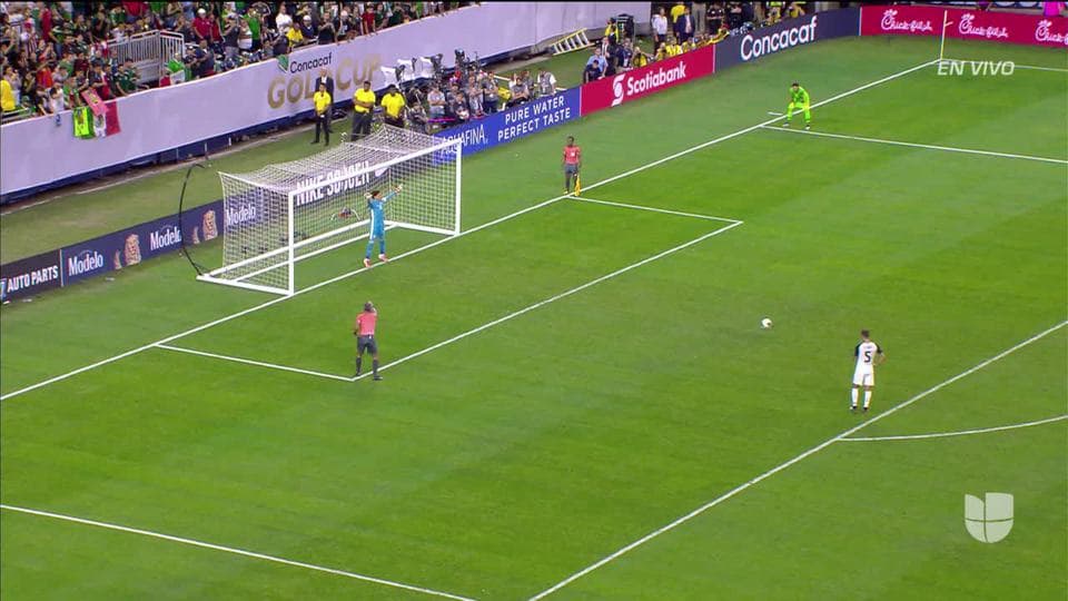 ¡GOOOL! Celso Borges anota para Costa Rica