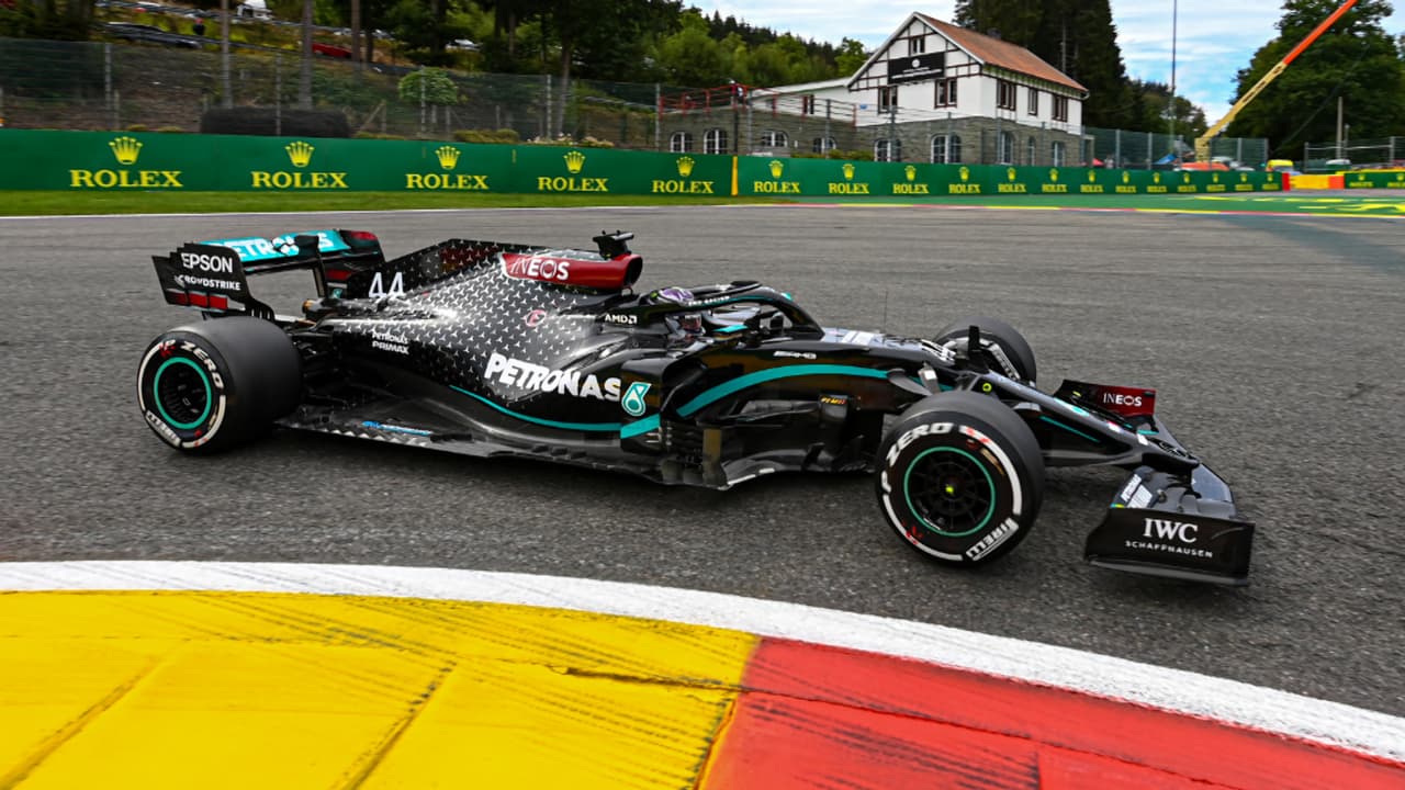 ¡Sin competencia! Hamilton gana en Bélgica y Sergio Pérez finaliza 10