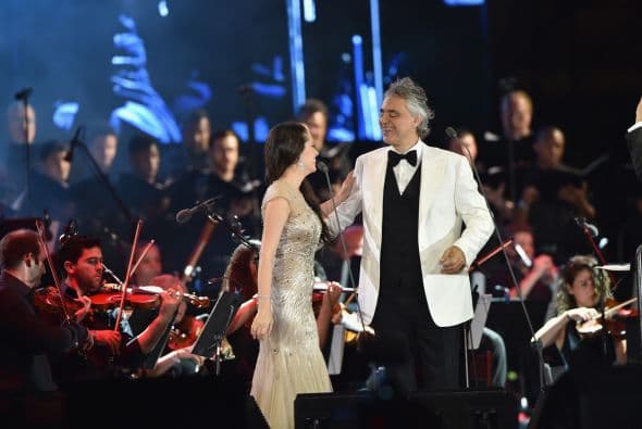 La música comenzó a las 3 de la tarde y no se detuvo hasta la medianoche, ofreciéndole al público un espectáculo inolvidable y a la altura de Miami Beach.