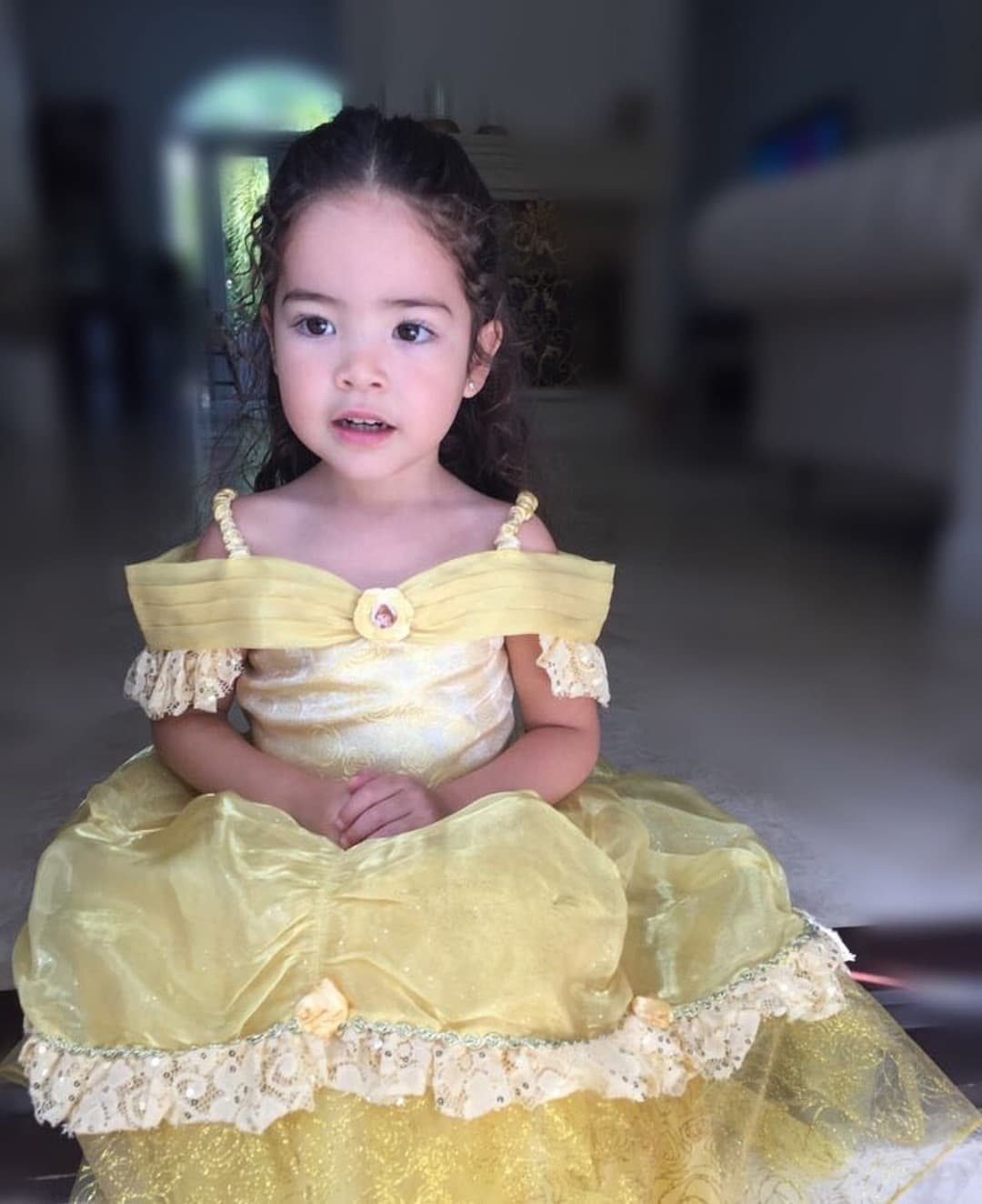 Giulietta es la princesa de Ana Patricia y espera que en Disney no se den cuenta que la tiene en casa, lo anterior de acuerdo al mensaje simpático que escribió en sus plataformas digitales.
<br>