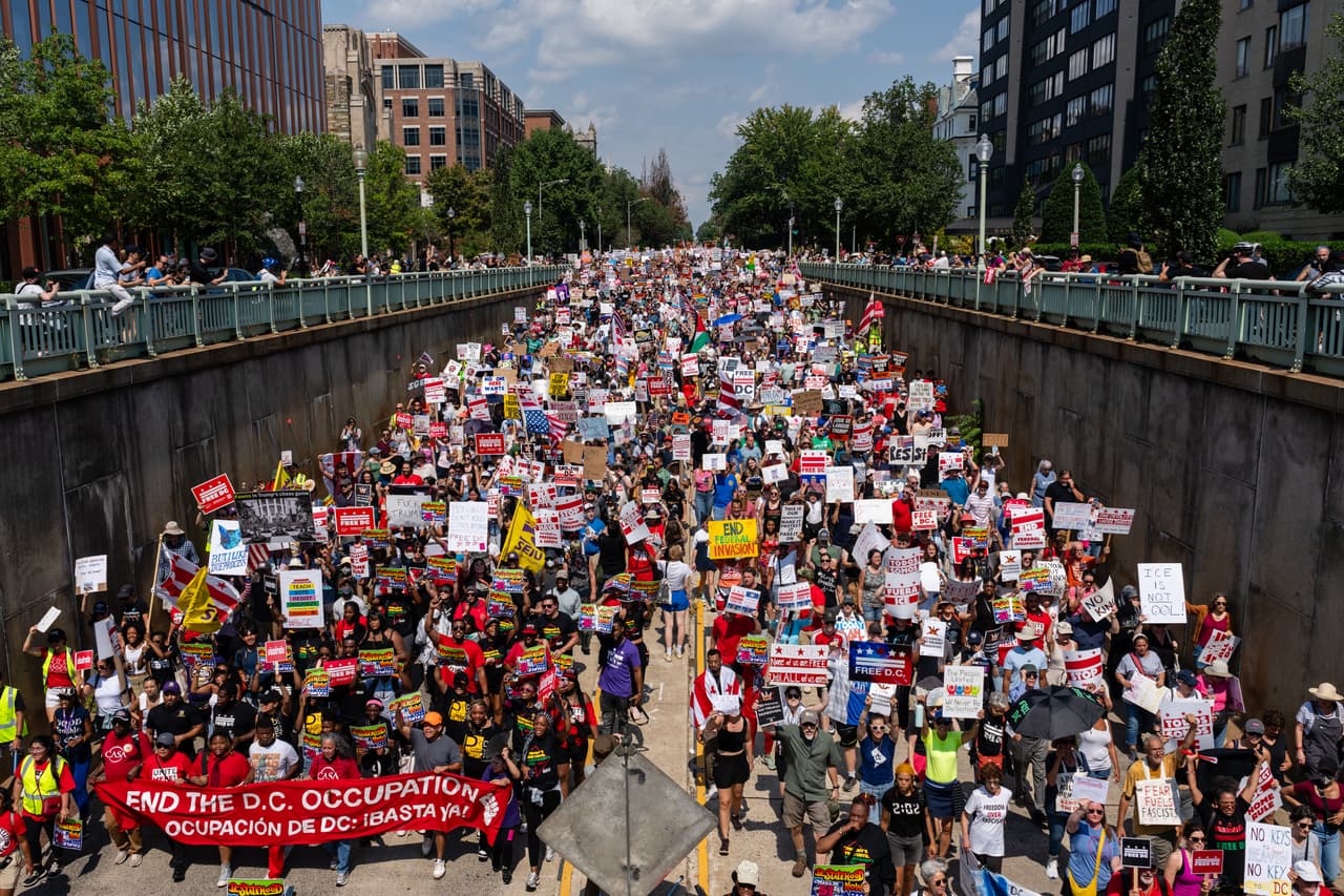 A pesar de estar de acuerdo con las consignas y peticiones de esta protesta, 
<b>muchas personas prefirieron no salir a las calles por temor</b> a cualquier tipo de represalia.