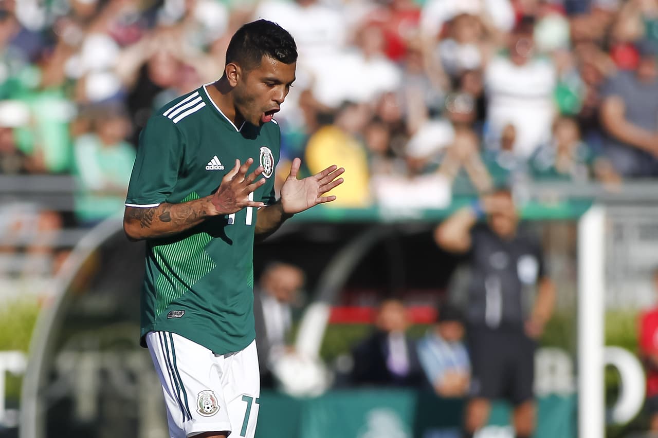 JESÚS MANUEL ‘TECATITO’ CORONA
<br>Su falta de minutos con el Porto no le pasó factura y claramente fue el mejor jugador de la selección al ser desequilibrante con enorme cambio de ritmo. Es muy habilidoso con la pelota al pie y por poco hace un golazo al principio. Se perfila como titular. 
<br>
<i>Calificación 9</i>