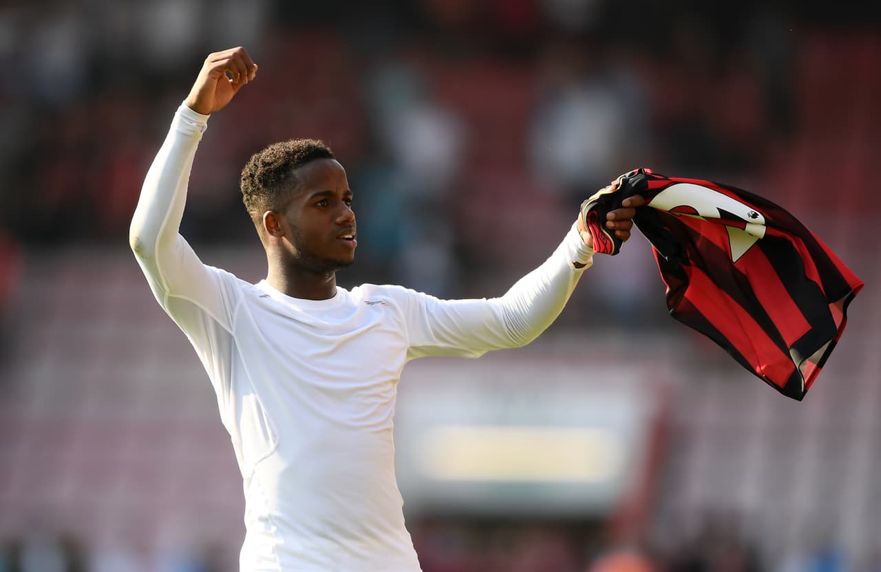 Ryan Sessegnon: si bien descendió con el Fulham y su aporte quedó solo en dos goles en Premier, el joven atacante fue el encargado de poner al club londinense en Primera División. Se dice que los grandes de Inglaterra lo buscan.