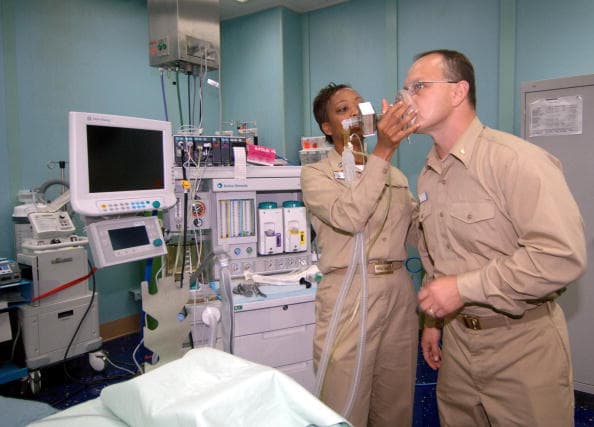 Si bien el majestuoso buque pertenece a la Marina de Los Estados Unidos su misión es netamente médica, rescate y ayuda.