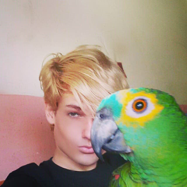 Fotos del 'muñeco Ken humano', Celso Santebañes