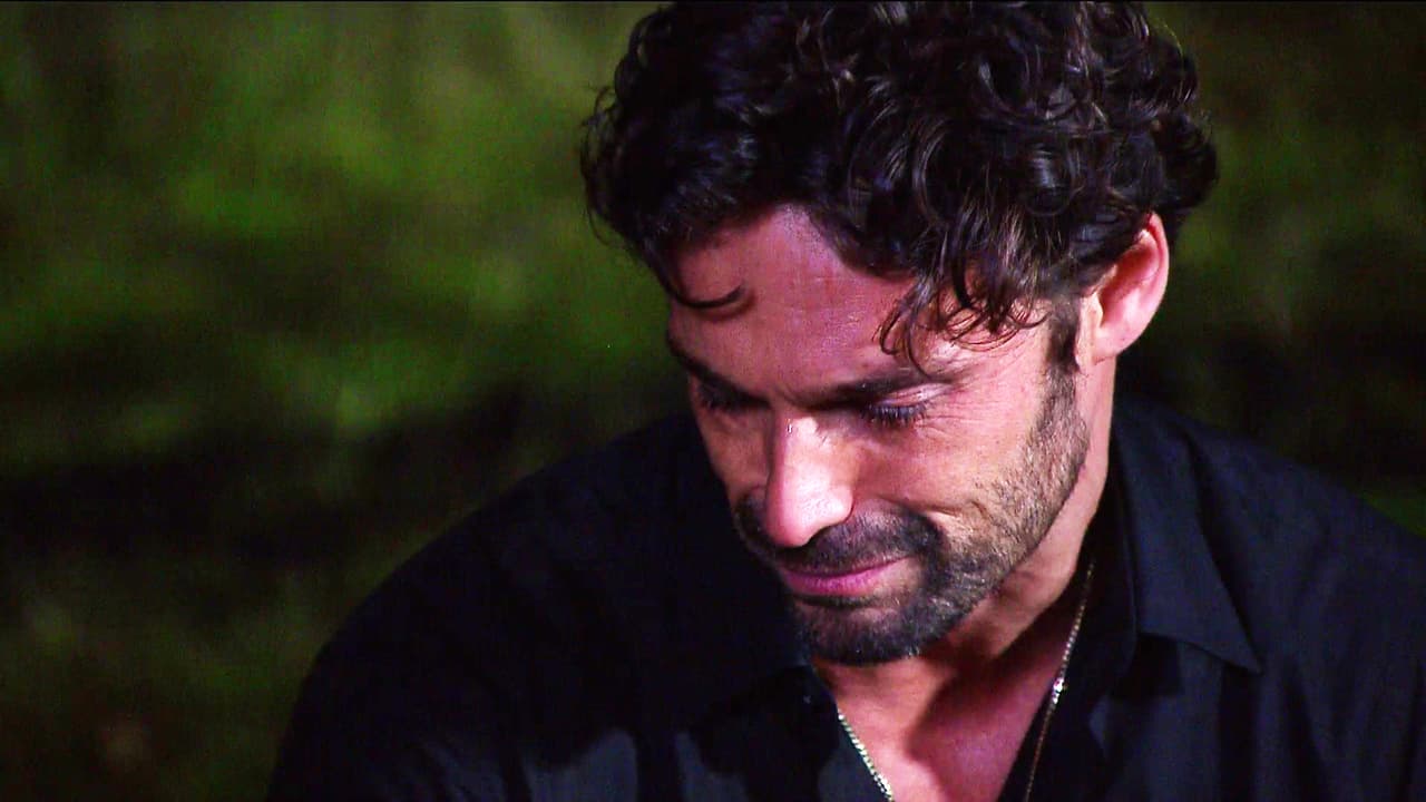 Nos hemos dado cuenta que lo ves con ojos de amor.