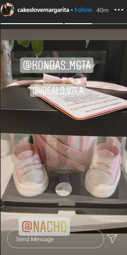 "Hemos decidido
<b> <a href="https://www.univision.com/famosos/nacho-recibe-regalos-para-su-primera-nina-tres-dias-despues-de-confirmar-que-se-convertira-en-padre-por-quinta-vez-fotos" target="_blank">no mostrar a nuestra hija</a></b>, que no es lo mismo que ocultar a nuestra hija, porque nosotros no tenemos nada que ocultar, porque algún aprendizaje me tuvo que haber quedado a mí de eso".
<br>