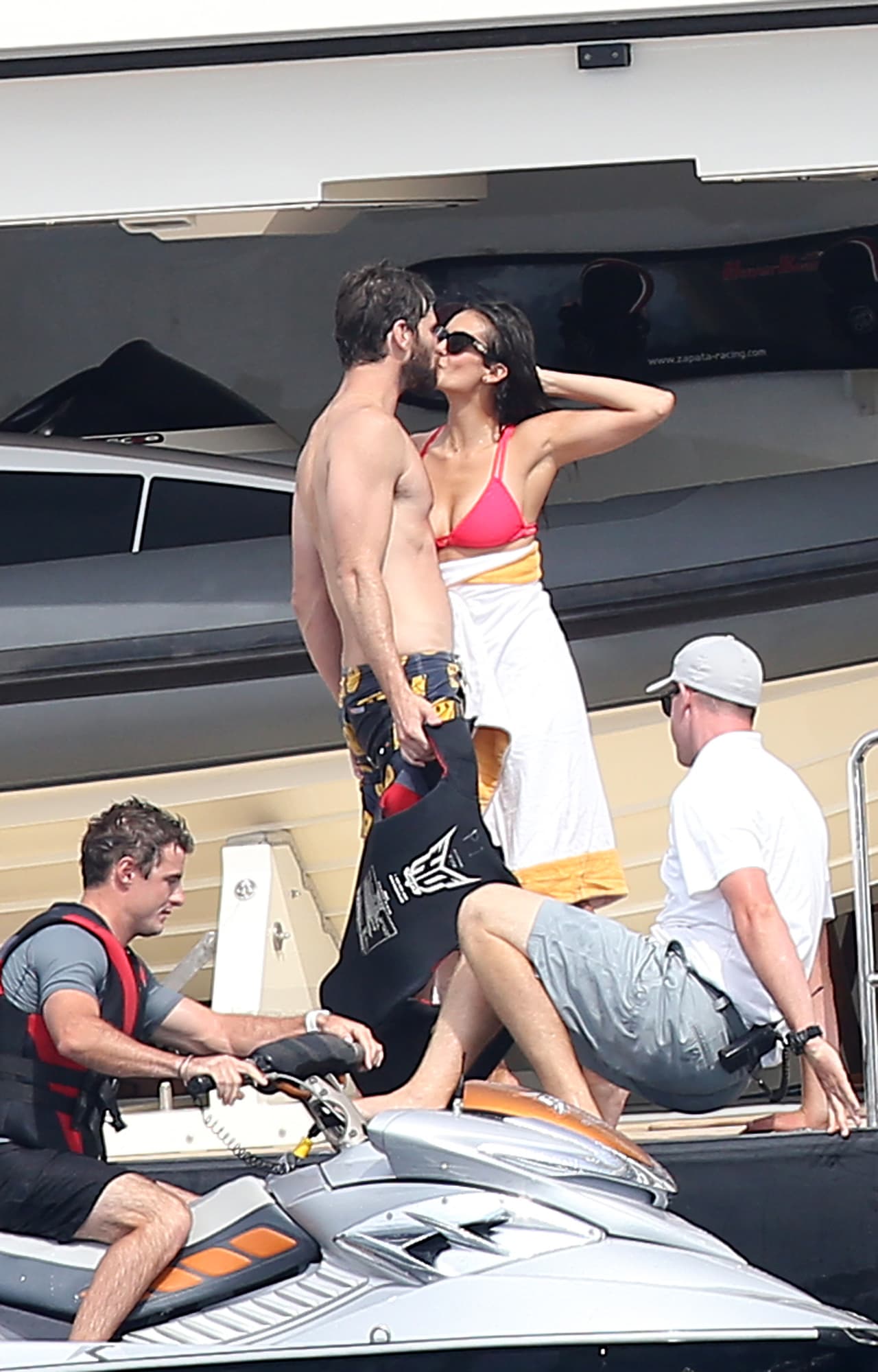 Nina y Austin no dejaron de mostrar su amor. ¡Se la pasaron beso y beso!