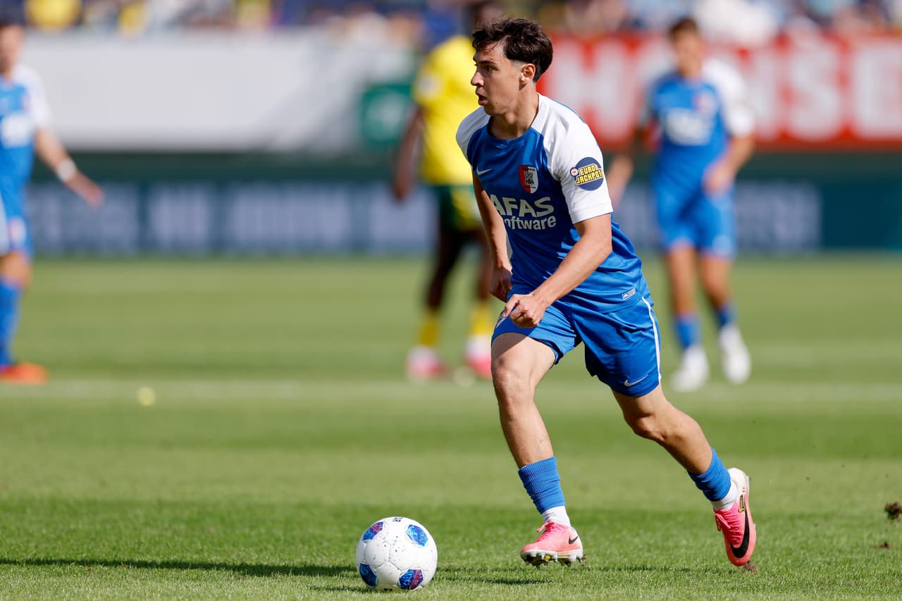 Mateo Chávez, factor para el triunfo del AZ Alkmaar