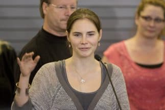  Amanda  Knox