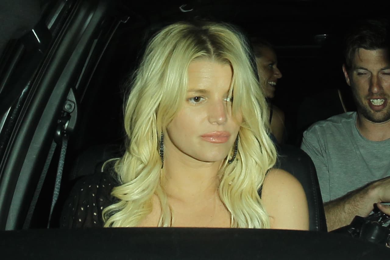 OMG! La Simpson comenzó a sentirse mal.