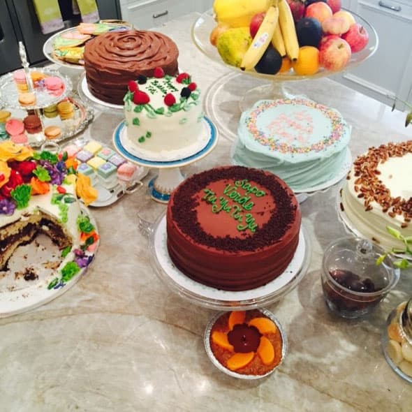 Todas las veces que Sofía Vergara sale comiendo en su Instagram