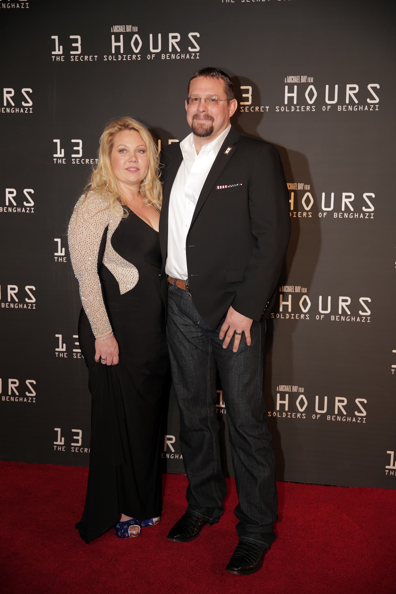 Película se proyectó en el AT&T Stadium en Arlington ante más de 25 mil espectadores