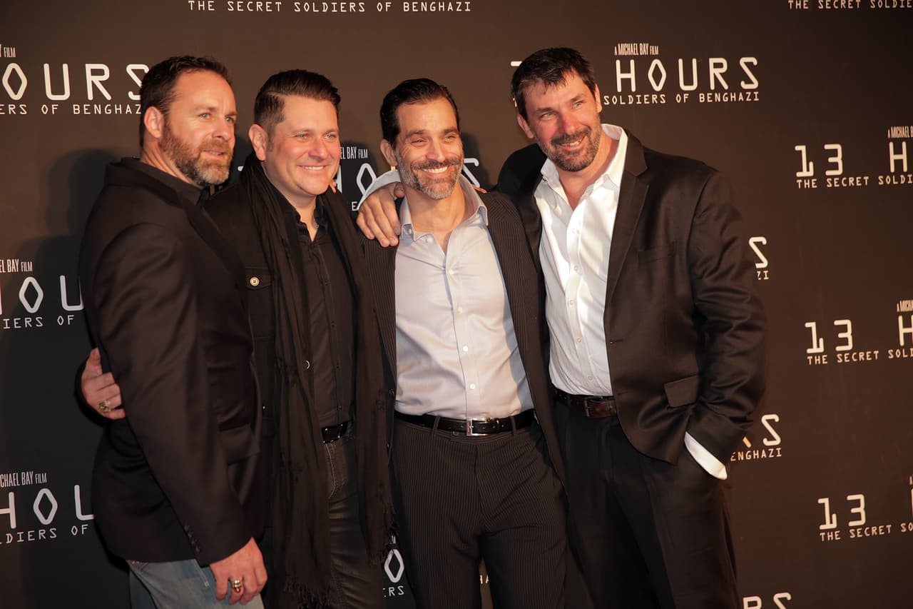 Película se proyectó en el AT&T Stadium en Arlington ante más de 25 mil espectadores