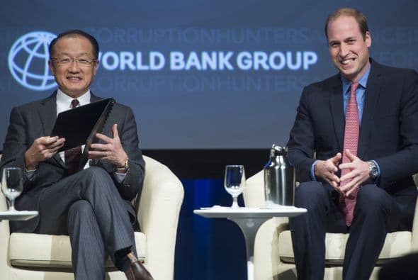 William estuvo codo a codo con Jim Yong Kim, presidente del Banco Mundial.