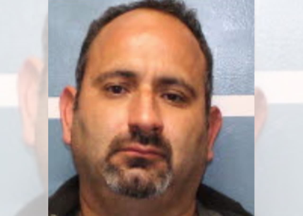 Edwin Delamora Guzmán, 43, residente de Visalia.